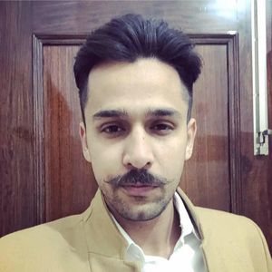 Meet your Posher, Harvinder